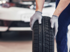 Жителям Воронежской области порекомендовали сменить резину на машине