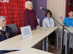 В Боброве прошла встреча молодежи с очевидцами трагических событий Великой Отечественной войны