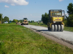 В таловском поселке Казанка заасфальтируют улицу Гагарина
