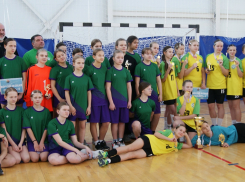 В Боброве состоялся гандбольный турнир памяти Алексея Саядяна