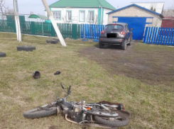 Водитель мопеда улетел в кювет в Панинском районе 