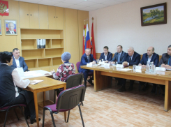 Глава Панинского муниципального района провел личный прием граждан