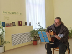 В Аннинском районе провели музыкально-поэтические вечера