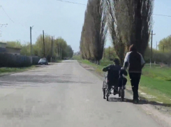 В Эртильском районе местные жители пожаловались на опасную дорогу