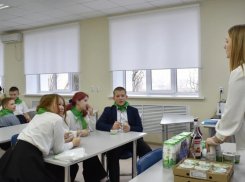 В ещё одной аннинской школе открыли агрокласс