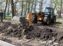 В таловском поселке Вознесенский благоустроят парк