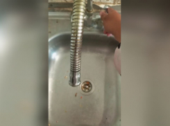 Жители Эртиля жалуются на отсутствие воды из-за коммунального ЧП