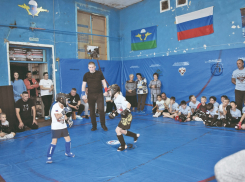 В Эртильском селе провели турнир по спортивной борьбе панкратион