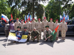 В Бобровском районе прошли два автопробега с участием военной техники