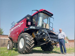 В Таловском районе Аграрный научный центр приобрёл новую сельхозтехнику