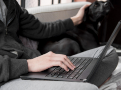 Воронежцам объяснили, как отказаться от онлайн-подписок