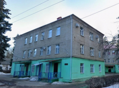 В Аннинском районе отремонтируют лечебный корпус №1 Аннинской районной больницы