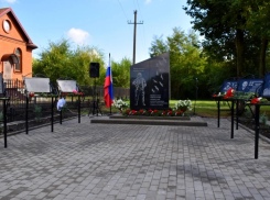 В аннинском селе Верхняя Тойда открыли Аллею Памяти