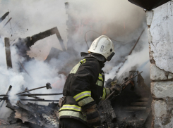 Труп мужчины нашли в сгоревшем доме в Аннинском районе