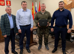 Панинцы передали детектор дронов участнику СВО