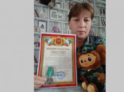 Мать участника СВО из Таловского района получила медаль «За помощь фронту»