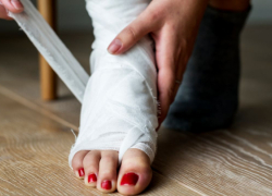 В третью неделю января из-за гололеда пострадали более 100 человек