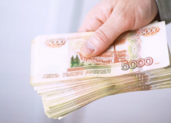 В Воронежской области бюджетникам поднимут зарплату на 9,5%