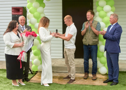 В Аннинском районе 9 семей получили жилье по госпрограмме