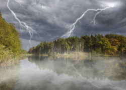 В Воронежской области ожидаются град, грозы и сильный ветер