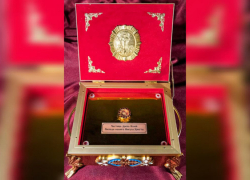 В Воронежскую область накануне Рождества прибудет частица Древа Яслей Богомладенца Христа