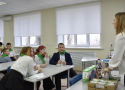 В ещё одной аннинской школе открыли агрокласс