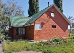 Разруха, грязь, бездомные собаки  и "элитный" туалет: чем Анна встречает своих гостей