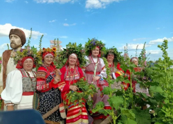 Жители Панинского района отметили «Зеленые Святки на «Сергеевском подворье»