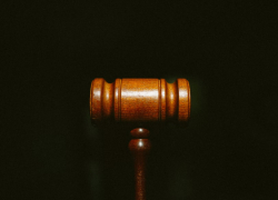 Пьяный житель Аннинского района сбежал от полицейских