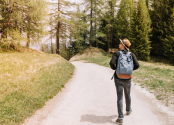 Жителям Воронежской области напомнили правила защиты от клещей
