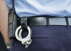 В Аннинском районе вооружённые мужчины ограбили отделение почты