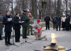 В Бобровском районе стартовала эстафета «Слава»
