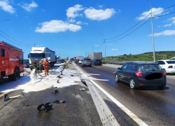 ДТП с фурой в Бобровском районе вызвало 8-километровую пробку