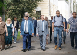 Вице-спикер Госдумы РФ Алексей Гордеев побывал с рабочим визитом в Бобровском районе