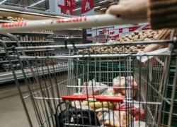 В Воронежской области опровергли фейк об отравлении ветеранов просроченными продуктами