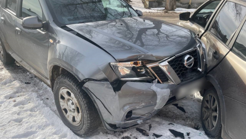 В Бобровском районе местный житель спровоцировал ДТП