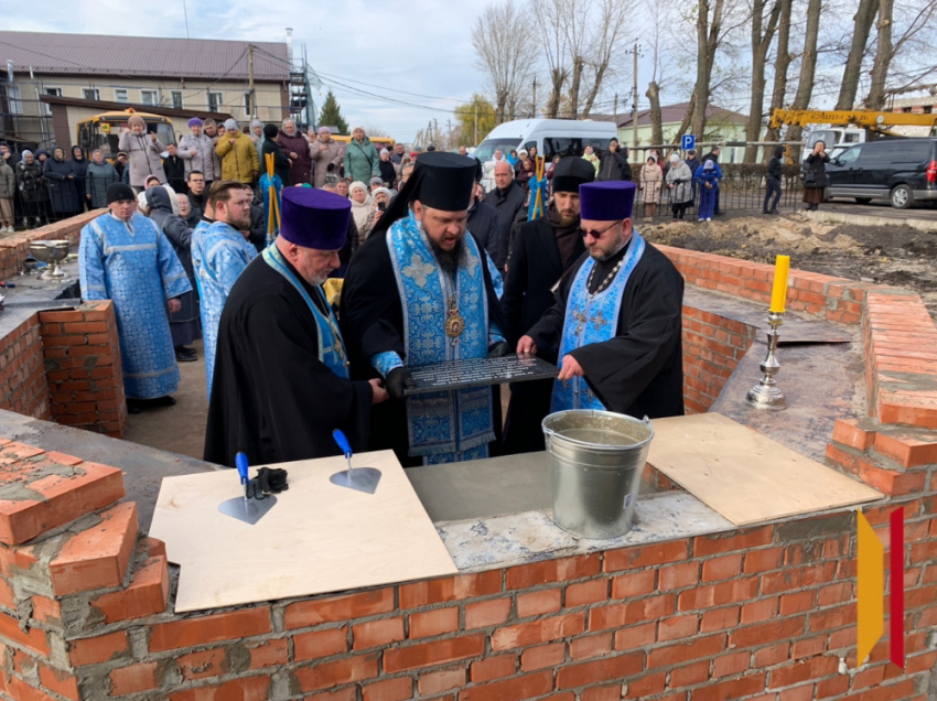 В Панино заложили камень строящегося храма имени апостола Андрея Первозванного