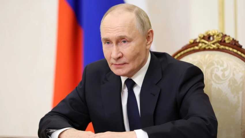 Владимир Путин объявил благодарность двум медикам из Бобровского района