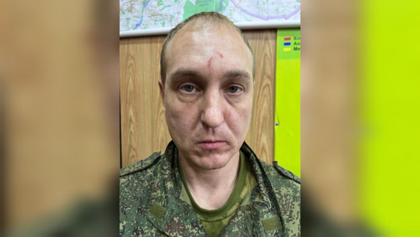 В Воронежской области разыскивают, сбежавшего от конвоя убийцу и насильника