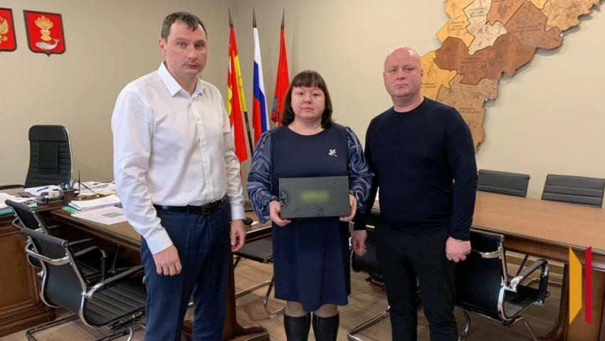 Панинцы передали бойцам СВО тепловизор