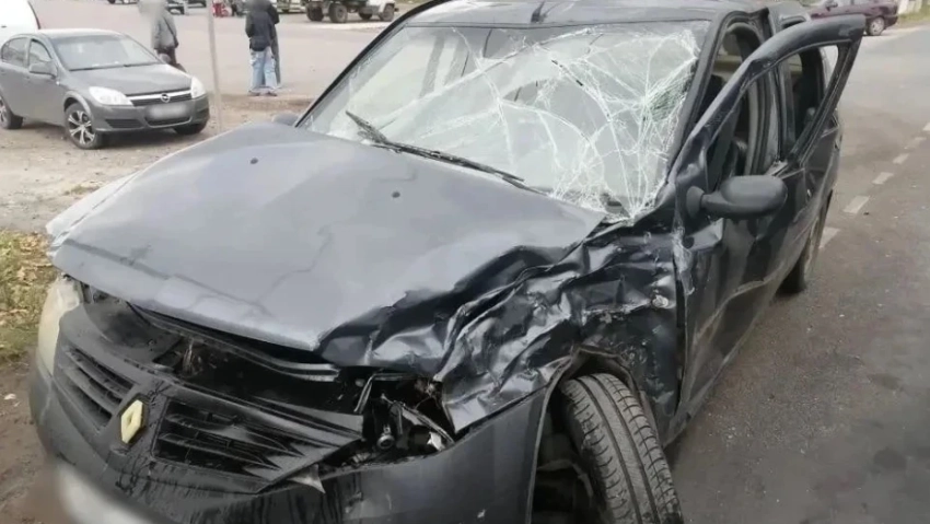 В Аннинском районе произошло ДТП, в котором пострадали 3 человека