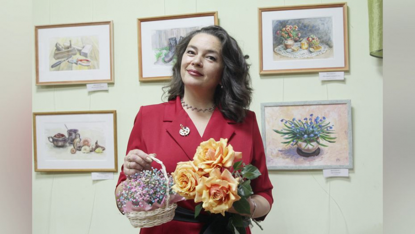 В Боброве открылась выставка местной художницы