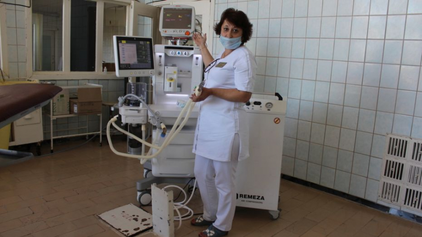 В Таловском райбольнице появилось три наркозно-дыхательных аппарата