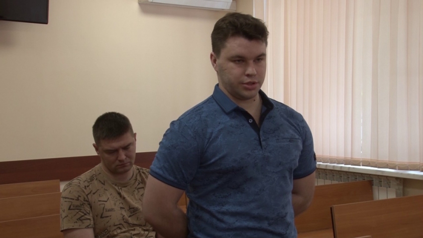 Бобровские полицейские попали под суд за пытки электрошокером
