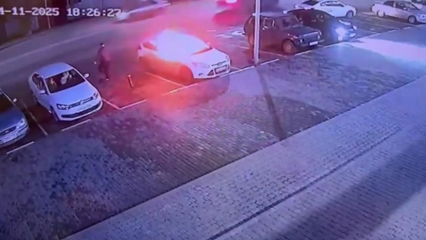 В Боброве поджигателя автомобиля отправили в колонию на 9 месяцев