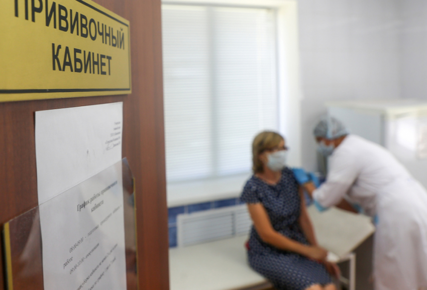 В Воронежской области вакцинировали более 1,7 тыс. подростков