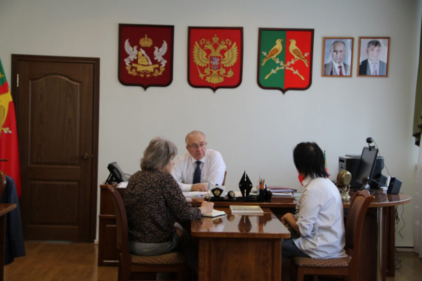 В Таловском районе глава провёл личный приём граждан