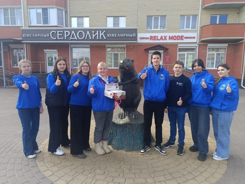В Бобровском районе стартовала акция «Красная гвоздика»,
