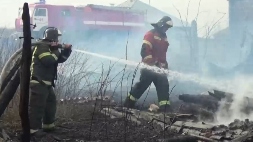 В 11 районах Воронежской области действует высокий уровень пожарной опасности