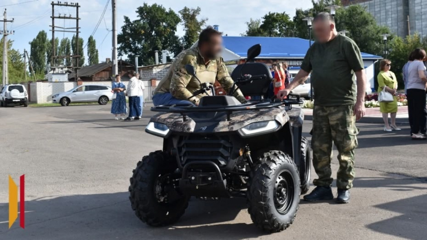В Аннинском районе фермер передал участникам СВО квадроцикл